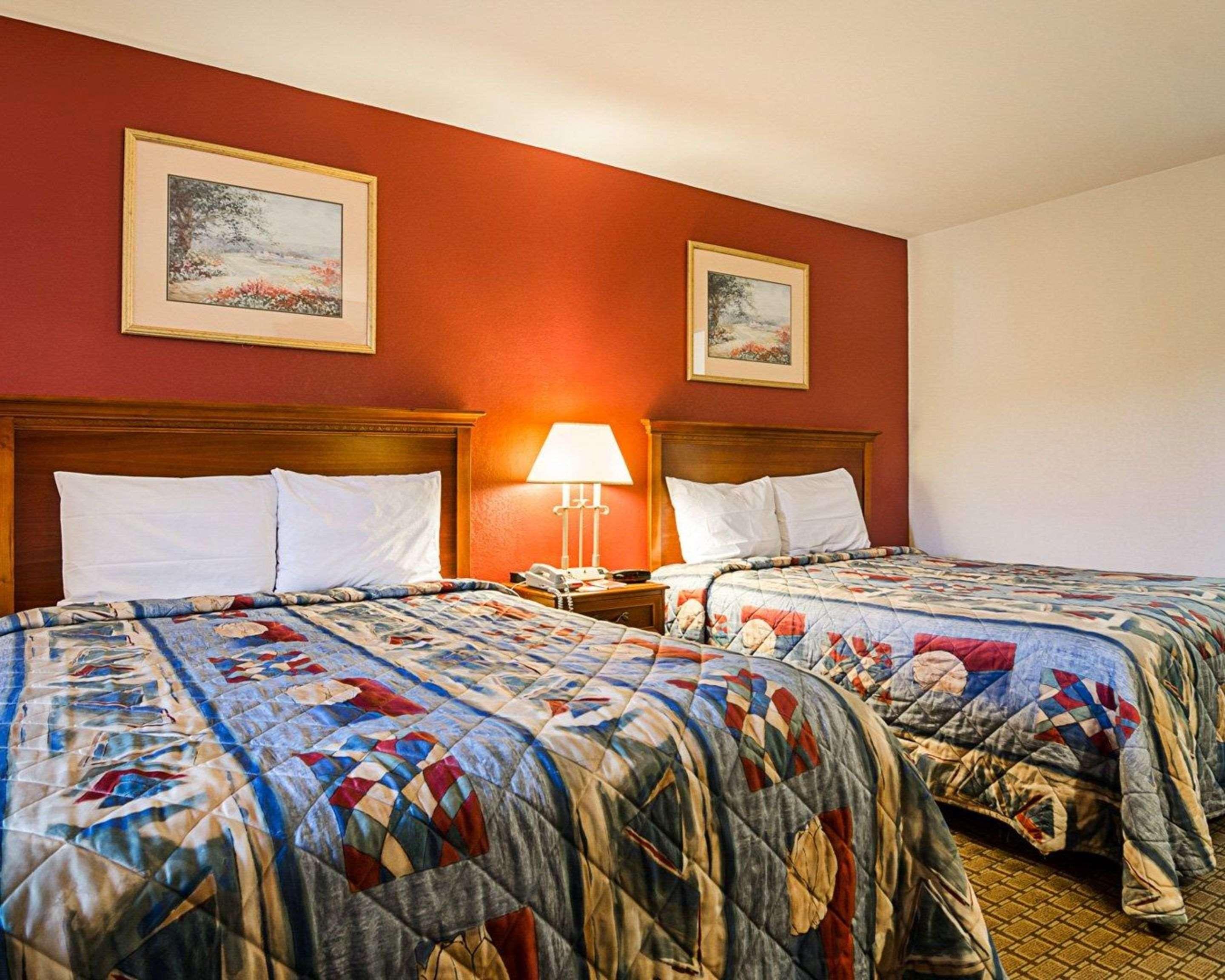 Econo Lodge Richmond Kültér fotó