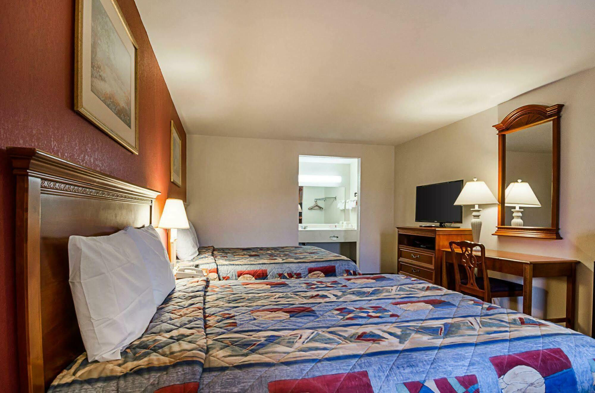Econo Lodge Richmond Kültér fotó